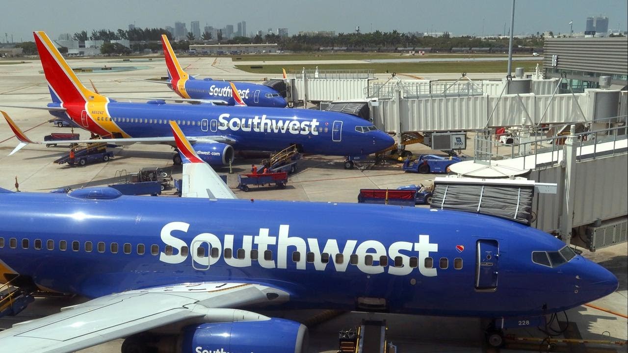 Severe weather disrupts thousands of flights after Memorial Day weekend