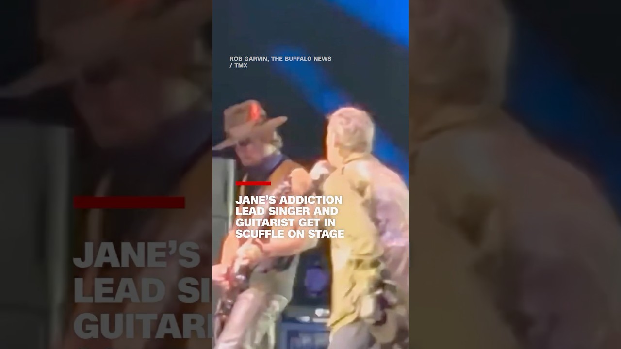 Jane's Addiction lead singer and guitarist get in scuffle on stage