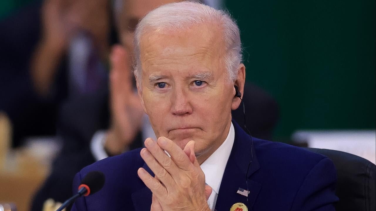 Biden reiterates support for Ukraine while at G20 Summit Main Stream